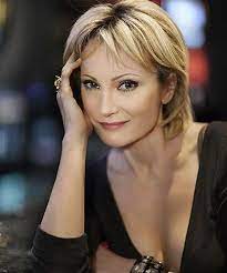 Patricia Kaas Patricia Kaas Coiffure Cheveux Courts 50 Ans Coiffure