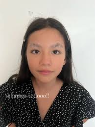 Coraline Mutter Schminken