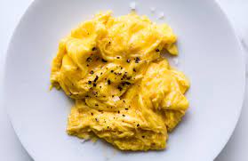 Cooking eggs doesn't need to be complicated. How To Make The Absolute Best Scrambled Eggs Ever Bon Appetit