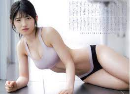 村山 彩 希 グラビア