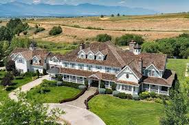 > community events for sale gigs housing jobs resumes services. The Most Magnificent Mansions For Sale In Every State Loveproperty Com