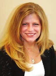 Elsie Workman's Instagram, Twitter & Facebook