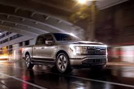 Collection by dirtyblend • last updated 3 weeks ago. Estudio Los Latinos Adoran Sus Camionetas Pickup A Bordo Univision