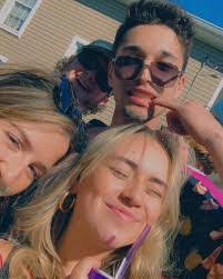 Julia Aiello's Instagram, Twitter & Facebook