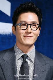 I know this is not related to kpop at all but actor kim joo hyuk died from a car accident on 30th of october 2017 at the age of 45 :cry Popular Actor Kim Joo Hyuk Dies In Car Accident