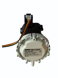 402.9300021 Differential Pressure Transmitter From Huba Control - Application: Vab Systems at 17700.00 INR in Delhi | Enviro Tech Industrial Products