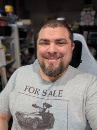 Adam Bickley's Instagram, Twitter & Facebook