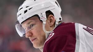 Off The Post: Would You Rather Have Mcdavid Or Mackinnon?