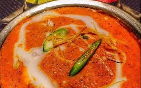 Transfer the marinated chicken to a grill tray lined with aluminium foil. Where To Get Best Butter Chicken In Delhi Whatshot Delhi Ncr