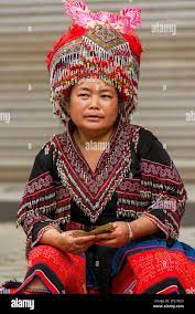 geography / travel, China, Yunnan, Laomeng, Woman in her traditional  clothing at the Laomeng village m,  Additional-Rights-Clearance-Info-Not-Available Stock Photo - Alamy
