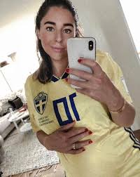 Emil forsberg wife shanga hussain. Sweden Wags Victor Lindelof S Wife Maja Nilsson Leads The Ladies Cheering On England S World Cup Opponents Mirror Online