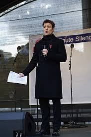 Ben shephard, 46, has revealed he is having an operation on his leg after the presenter severed the nerves so badly he was unable to feel the damage during a football game.the good morning britain. Ben Shephard Wikipedia