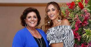 Apresentadora completa 40 anos e mãe de duda nagle celebra nas redes sociais. Leda Nagle Faz Aniversario E Recebe Bela Homenagem De Sabrina Sato Um Exemplo De Mulher