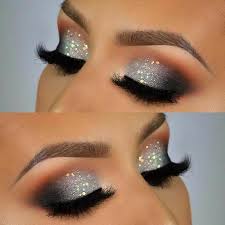 A Unique Style Eye Makeup Sparkle Eye Makeup Glitter Eye Makeup Christmas Makeup Look