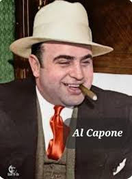 🌹The two characters are the same Don Vito Andolini Corleone.