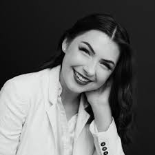 Excited to share a little life update… I have relocated to Boston, MA!  After 5 wonderful years growing personally and professionally in Savannah,  I am now calling New England home! I've been