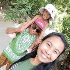 Yung magkaaway kayo pero may mga camera sa Palibot… Plastikan 😂