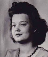 Sadie Barrett's Instagram, Twitter & Facebook