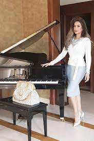 ٣٥ صورة تظهر أناقة ورقي الإعلامية لجين عمران celebrity style fashion celebrities
