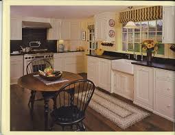 Some Cabinets Without Toe Kick I Like Kitchen Dinning Room Kitchen Design Decor Kitchen Redo