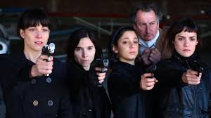 Découvrez cheval de guerre sur molotov, l'app gratuite pour regarder la tv en direct et en replay. La Flor Le Film Marathon De Mariano Llinas Est En Replay Sur Arte Premiere Fr