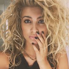 Tori Kelly On Instagram Black Gold Deepthoughts Tori Kelly Hair Curly Hair Styles Tori Kelly