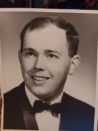 If anyone remembers Dr. Robert Bussell, or his kids, Laura, Larry, Johnny,  Greg, Jason, and/or Michael; Robert just died this morning. As I  understand, some epic parties happened in our basement in