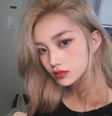 Dear My Wife Complete Blonde Hair Korean Trendy Hair Color Kpop Hair Color