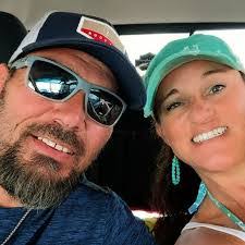 Lisa Hargraves's Instagram, Twitter & Facebook