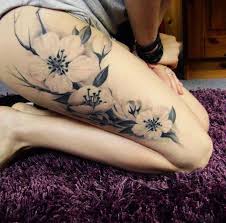 Flower Thigh Tattoo Designs On Leg For Attractive Women White Flower Tattoos Girl Thigh Tattoos Flower Thigh Tattoos