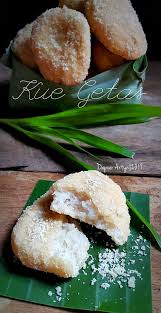 Jika sudah, tata kue getas di atas piring dan. Kue Getas Dapoer Artyn Wong Deso Facebook