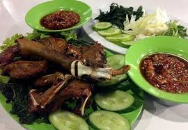 Abudl muis, kepatihan kulon, stabelan, solo. Bebek Goreng H Slamet Malang Jln Merapi Restaurant Reviews Photos Tripadvisor