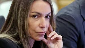 Barred owls protecting their turf in Cambridge prompts warning to residents 