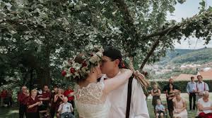 Vicepremiér jan hamáček podle informací seznam zpráv chtěl na cestě do moskvy vyměnit informace související s útokem na sklady ve vrběticích za dodávky vakcíny sputnik. Radsi Kouzelnika Nez Drahy Zamek Hospodarske Noviny Ihned Cz