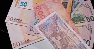 Formerly known as the malaysian dollar, it is officially abbreviated to rm (ringgit malaysia) and has the currency code of myr to avoid confusion with other currencies like from brunei and singapore, which in malay language, the. Bitcoin On Malaysian Ringgit Banknotes Stock Footage Video 100 Royalty Free 1013939483 Shutterstock