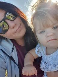 Skylar Bishop has photo stolen by Facebook scammers after death of mum,  grandma in Queensland