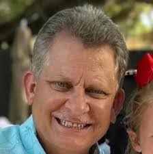 Thomas Strausbaugh's Instagram, Twitter & Facebook