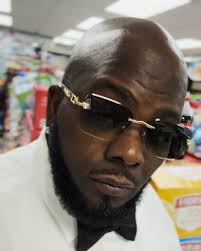 Noble Ali Gibson (@self_made_boss30) • Instagram photos and videos