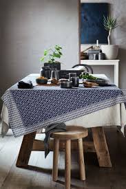 Tovaglia In Cotone Fantasia Bianco Blu Scuro Home H M It Tischdecke Tisch Decke