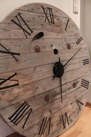 diy wooden clock horloge bois palette bois horloge en palette