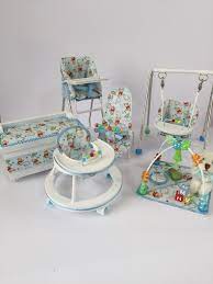 Pin By Hilda Cline On Miniatures I Make For Dollshouse Baby Doll House Crafts Barbie Doll House American Girl Doll Furniture