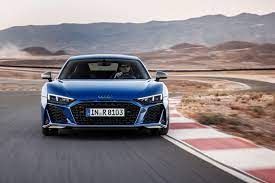 Audi R8 Coupe Specs Photos 2018 2019 Autoevolution Audi R8 Audi R8 V10 Bmw