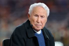 Who are Lee Corso's children? All about family as sportscaster retires from  College gameday