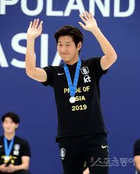 이강인 선수는 볼키핑 능력과 드리블로 아르헨티나 선수들을 농락하고 중거리슛 택배크로스등을 날리며 자신이 왜 세계에서 관심을 받는 유망주인지 보여주었다. ë‹¨ë… ìŠ›ëŒì´ Pd ì–´ë¦°ì´ ì´ê°•ì¸ ê³¼ë¬µí–ˆì§€ë§Œ ì‹¤ë ¥ë§Œí¼ì€ ë…ë³´ì  2016ë…„ ì œ20íšŒ êµ­íšŒì˜ì› ì„ ê±°