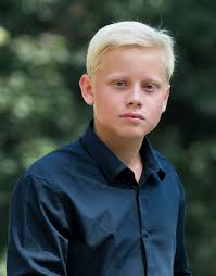 アレクサンダー・マロフェーエフ - Wikipedia