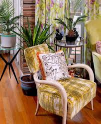 In Detail Interiors Coloful Beach Cottage With Old Florida Style Florida Style Florida Interior Design Old Florida