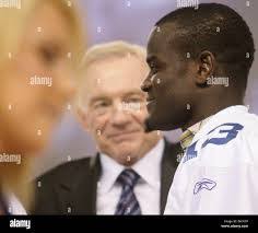 Robert Loo's Instagram, Twitter & Facebook