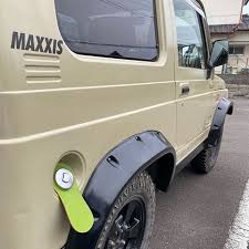 オーバーフェンダーとよだれかけ jimny ja22 ジムニー ja22 ジムニー オーバー