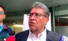 Poder y dinero/Víctor Sánchez Baños