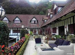 Cameron highlands was named after william cameron, a british government surveyor who set 1,500 metres above sea level in a forested mountainscape, cameron highlands resort is built as a long extension from an existing 1930s cottage with architecture dating from the 1070s. 5 Best Places To Stay In Cameron Highlands For A Relaxing Holiday